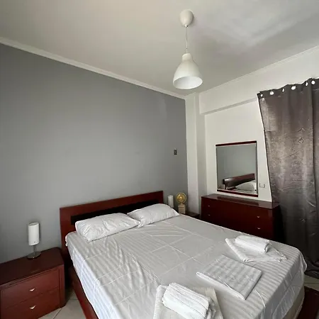 Apartamento Amazing House In Lefkes W/ Private Parking *