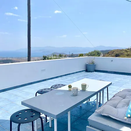 Amazing House In Lefkes W/ Private Parking