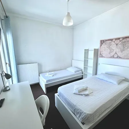Apartamento Amazing House In Lefkes W/ Private Parking