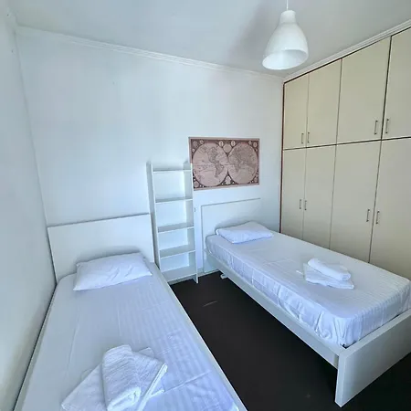 Amazing House In Lefkes W/ Private Parking