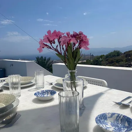 Apartamento Amazing House In Lefkes W/ Private Parking