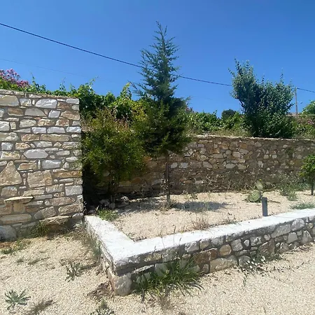 Amazing House In Lefkes W/ Private Parking