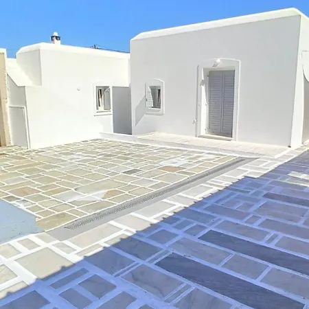 Amazing House In Lefkes W/ Private Parking